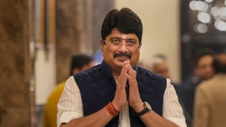 मायावती सरकार में राजा भैया पर दर्ज हुआ था अपहरण का केस, मामले पर अदालत ने दिया ये आदेश UP Tak