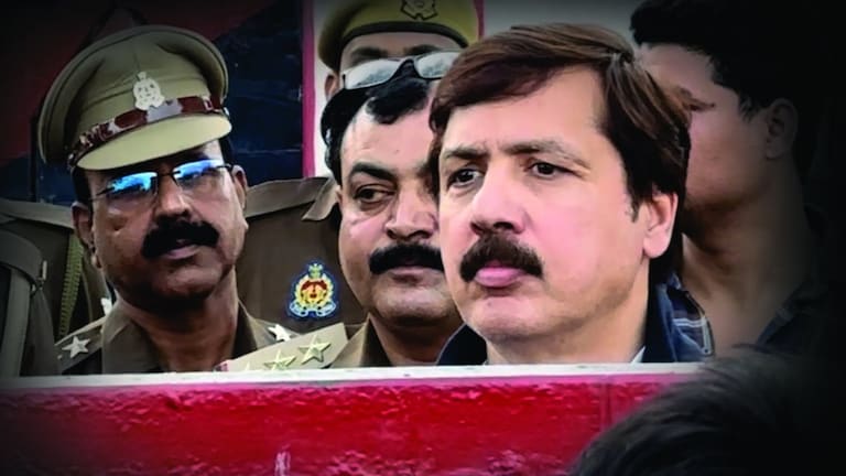 धनंजय सिंह के जेल जाने पर नाराज समर्थक दिखा रहे बवालिया रंग, पत्नी श्रीकला ने अब की ये अपील UPTak