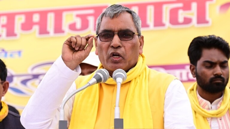 'पीला गमछा पहनकर जाना, दारोगा जी को आप में राजभर नजर आएंगे' SBSP चीफ ने ये क्या कह दिया? om prakash rajbhar