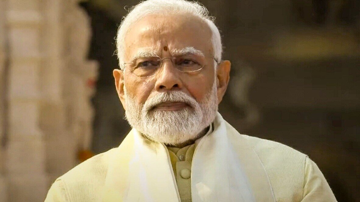 नरेंद्र मोदी 