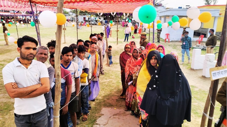 Loksabha Election 2024: आपकी सीट के लिए कब होगी वोटिंग? यहां देखिए पूरा शेड्यूल UP Tak