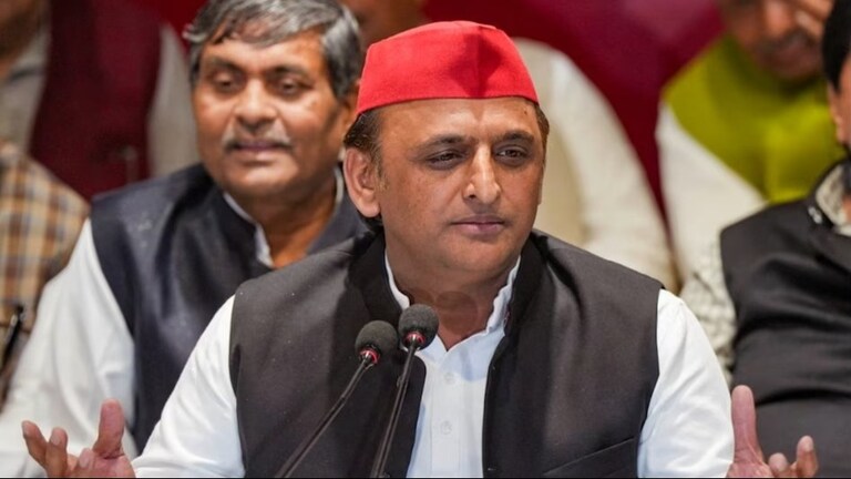 अखिलेश पहुंचेंगे मुख्तार अंसारी के 'फाटक' पर, इस घर में पहले से मौजूद है उनकी खास निशानी UP Tak