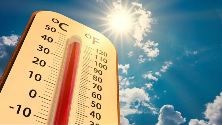 UP Weather: चिलचिलाती धूप से परेशान लोगों के लिए आई राहत भरी खबर, IMD ने दिया ये अपडेट UPTak