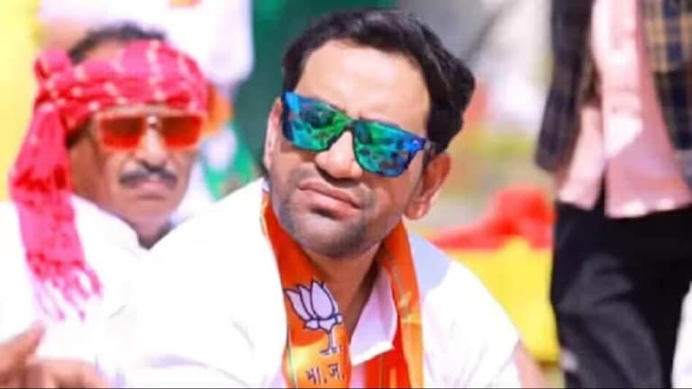 आजमगढ़ से चुनाव लड़ रहे निरहुआ का तबका किस्सा जब नहीं थे स्टार, चराते थे गाय UP Tak