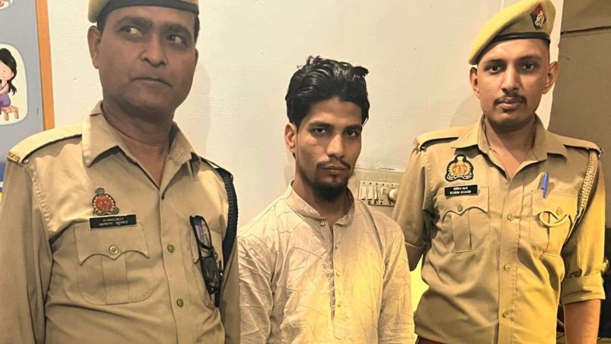 मौलाना 4 महीने तक करता रहा नाबालिग के साथ रेप, यूं खुल गया राज तो कानपुर पुलिस ने धर लिया Kanpur
