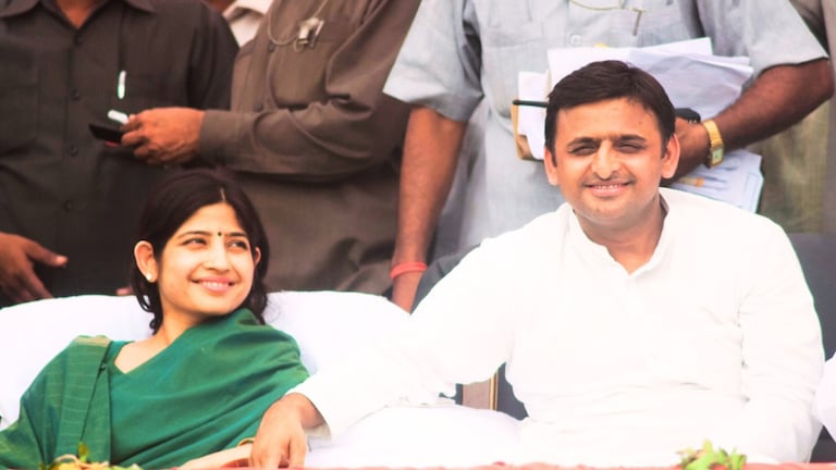 5 लाख की मशीन पर एक्सरसाइज करते हैं अखिलेश, जानिए डिंपल यादव के पास कितना हीरा और सोना? UP Tak