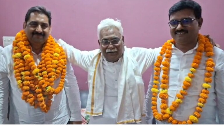 मुख्तार का करीबी RSS के अनुषांगिक राष्ट्रीय मुस्लिम मंच से जोड़ेगा मुसलमानों को, कौन है जाकिर हुसैन विक्की? UP Tak