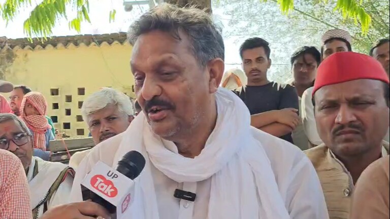 गाजीपुर में किस ओर बह रही है हवा...सवाल पूछने पर अफजाल अंसारी ने सुनाई कोलंबस के कबूतर की कहानी UPTak