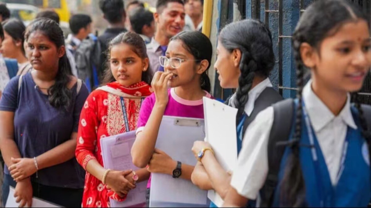 12वीं की परीक्षा के बाद UP बोर्ड के छात्र कृषि क्षेत्र में बना सकते हैं करियर, करना होगा ये काम UP Tak