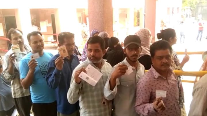 UP Election Voting Percentage 2024 News: यूपी में तीसरे फेज की 10 सीट पर 57.34% वोटिंग, संभल टॉप पर UP Tak