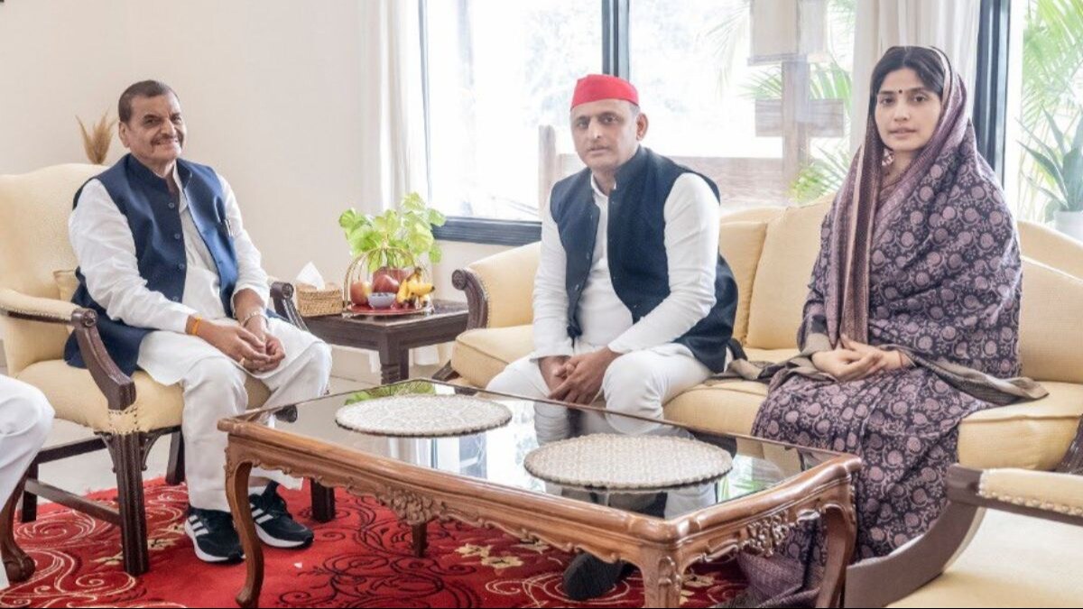 मैनपुरी: डिंपल का चुनाव फंसा या निकला? देखिए वोटिंग के बाद शिवपाल के गढ़ में पत्रकार क्या बोले UP Tak
