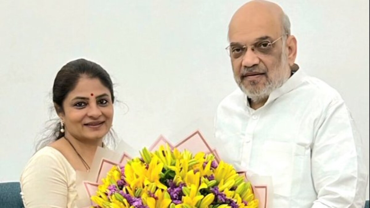 इधर धनंजय सिंह ने किया बीजेपी का समर्थन उधर पत्नी श्रीकला ने अमित शाह से की मुलाकात, लगने लगे ये कयास UP Tak