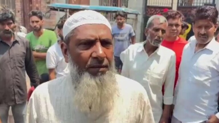'तेरी शादी हो जाएगी, प्रेमी से बात न कर',  ना मनाने पर पिता ने बेटी के साथ जो किया वो है खौफनाक   UP Tak