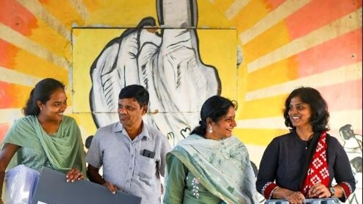 UP Exit Poll 2024 : यूपी में 2019 के नतीजों के कितने करीब थे एग्जिट पोल के आंकड़े, क्या होगा इस बार? UP Lok Sabha Elections Exit Poll