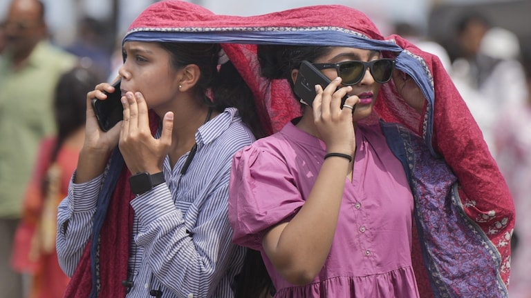 UP Weather: प्रयागराज,कानपुर-आगरा सबसे गर्म, अब इन जिलों के लिए IMD ने दिया लू का तगड़ा अलर्ट UP Weather Update, UP Weather News, Weather Update, IMD News, IMD Update, IMD Alert, Up Mausam, Up Mausam News, Mausam ka hal, Barish, UP Rain, Rain Update