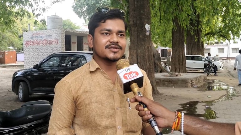 Ballia Lok Sabha exit poll 2024: बलिया का एग्जिट पोल, क्या सपा के सनातन पांडेय जीत रहे हैं? UPTak