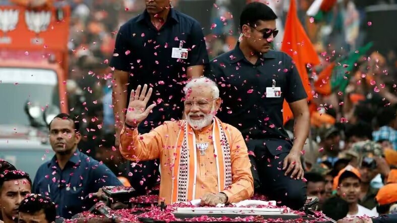 प्रधानमंत्री नरेंद्र मोदी