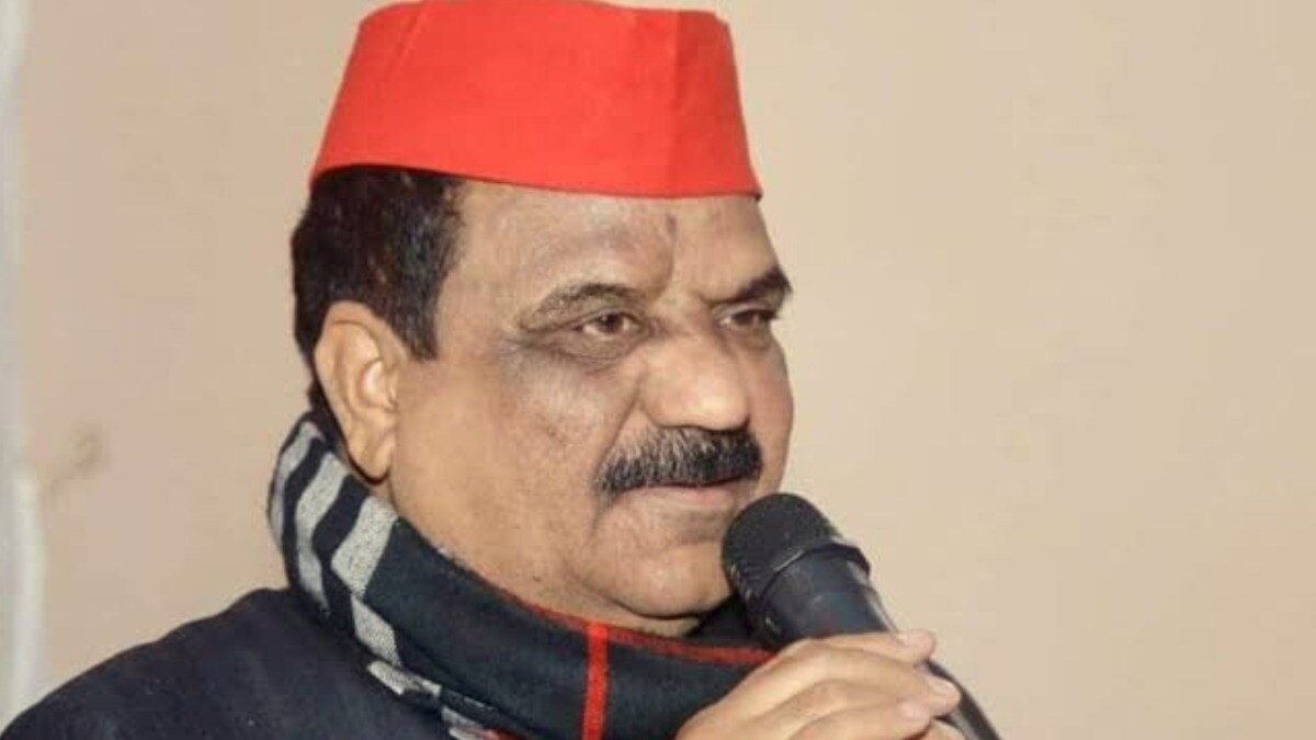 तो क्या राजनीति ने ली जान! मुरादाबाद सपा के पूर्व जिलाध्यक्ष DP यादव की मौत ने मचाया हड़कंप Moradabad