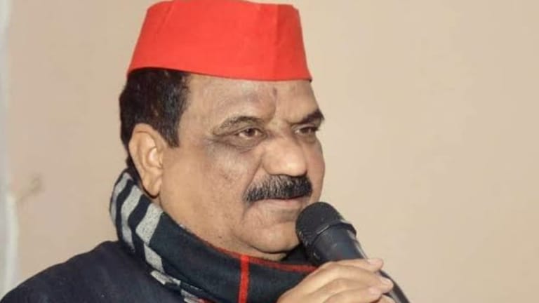 तो क्या राजनीति ने ली जान! मुरादाबाद सपा के पूर्व जिलाध्यक्ष DP यादव की मौत ने मचाया हड़कंप Moradabad