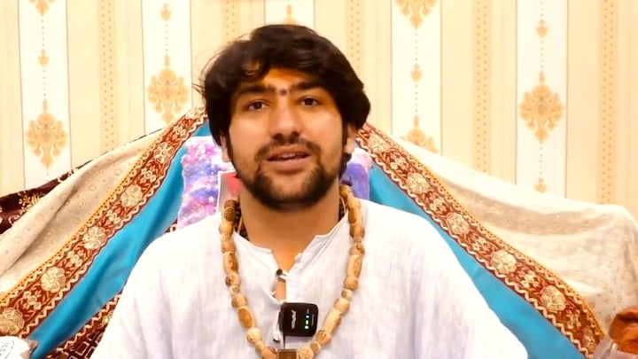 हाथरस भगदड़ में 121 लोगों की मौत के बाद बाबा बागेश्वर ने जारी किया वीडियो, कह दी ये बड़ी बात UP Tak