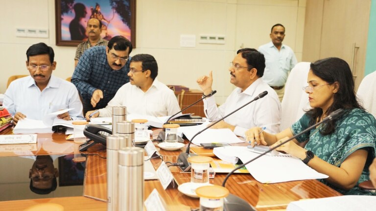 गोसाईंगंज, बंथरा, निगोंहा, मलिहाबाद... लखनऊ के 1100 गांवों का होगा कायाकल्प, LDA का बड़ा फैसला LDA