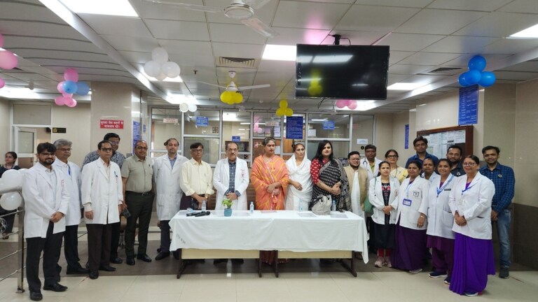 लखनऊ SGPGI में शुरू हुई उत्तर भारत की पहली ट्रांसजेंडर क्लीनिकल यूनिट, इन सुविधाओं से होगी लैस Lucknow News