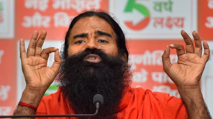 पहचान बताने में रहमान को दिक्कत क्या? बाबा राम देव ने कांवड़ यात्रा नेम प्लेट विवाद पर उठाया ये सवाल yoga guru