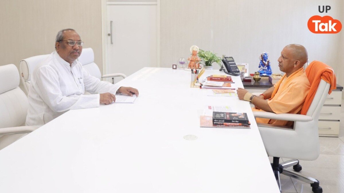 Picture: CM Yogi & Sanjay Nishad