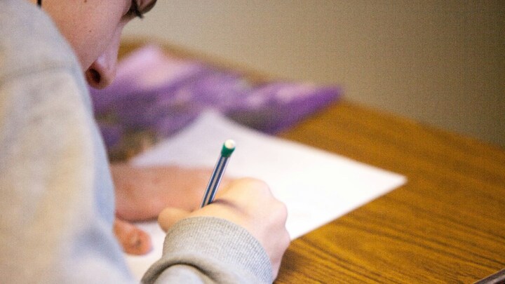 UP में पीपर लीक रोकने के लिए नया कानून पारित, उम्रकैद के साथ 1 करोड़ जुर्माने का प्रावधान UP Tak