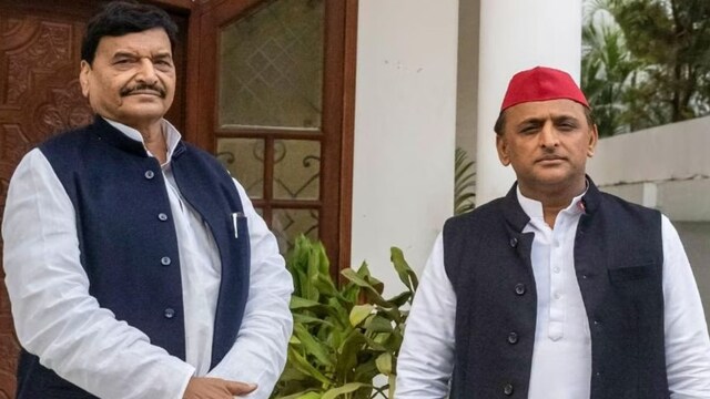 Akhilesh Yadav, Shivpal Yadav