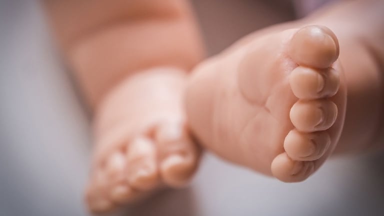 बरेली : डेढ़ महीने के बच्चे की खतना करने के दौरान कट गई गलत नस, मासूम की गई जान Bareilly News