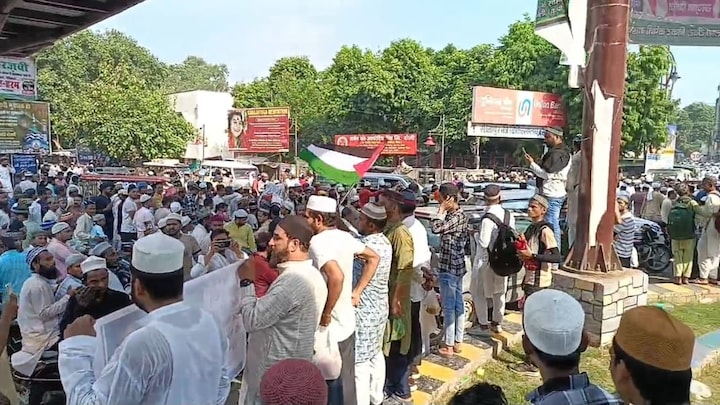 बरेली में उर्स के दौरान फिलिस्तीन का झंडा फहराया गया, वीडियो वायरल, पुलिस एक्शन में आई Bareilly