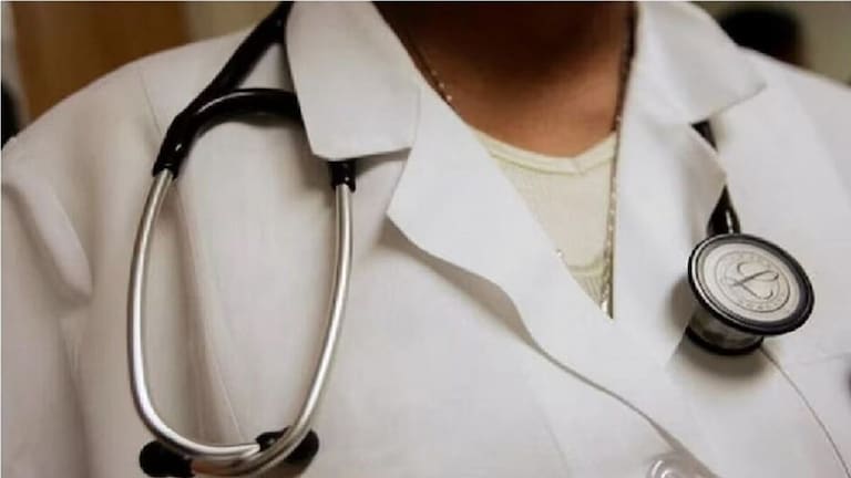 MBBS में एडमिशन के लिए बन गए बौद्ध…मेरठ की सुभारती यूनिवर्सिटी से गजब कांड सामने आया subharti university