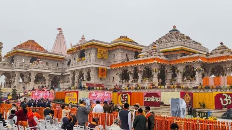 अब अयोध्या के राम जन्मभूमि मंदिर का प्रसाद जांच के लिए भेजा गया, ऐसा क्या हुआ? Ayodhya Diwali 2024: भगवान राम देंगे उत्तर प्रदेश में इस बिजनेस को बड़ा आशीर्वाद!
