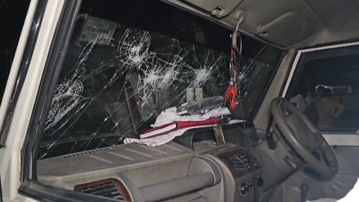 एटा : बाढ़ग्रस्त क्षेत्र में निरीक्षण के दौरान सिंचाई विभाग के एक्सईएन मारपीट, ग्रामीणों ने किया हमला Etah News