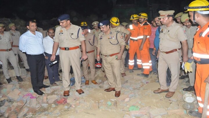 बरेली में पटाखा फैक्ट्री में जोरदार धमाका, जमींदोज हुए आसपास के मकान, पांच की मौत Bareilly News