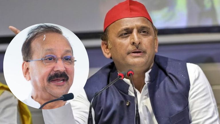 'अब तो गाड़ी रोकने पर भी डर लगता है...', बाबा सिद्दीकी की हत्या पर अखिलेश यादव का बड़ा बयान UP News