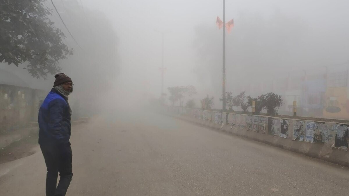 UP Weather : यूपी में तेजी से बदल रहा मौसम, दिवाली से पहले आ सकता है बड़ा बदलाव, जानिए IMD का अपडेट UP Tak