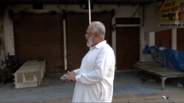 बहराइच में कितने मुस्लिम और हिंदू घरों पर चिपका नोटिस? पूरी लिस्ट देखिए इसमें जायसवाल परिवार का भी नाम Bahraich News