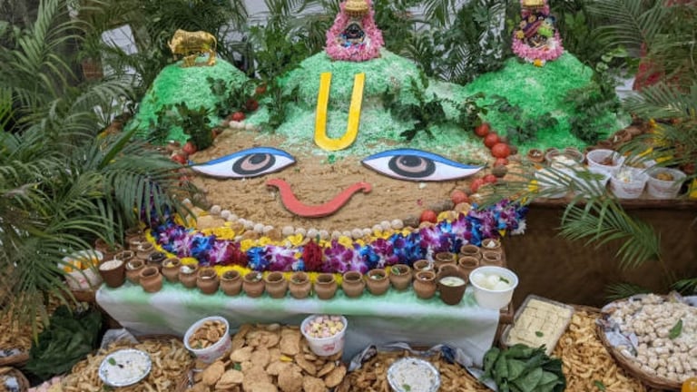 Govardhan Puja 2024 Date: कब है गोवर्धन पूजा? जानें पूजा का सही समय,शुभ योग और पूजा विधि गोवर्धन पूजा 2024 शुभ मुहूर्त