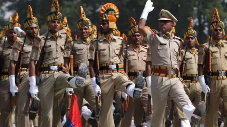 UP Police answer key: उत्तर प्रदेश सिपाही भर्ती परीक्षा की अंतिम उत्तर कुंजी जारी, ऐसे चेक करें UP Police Bharti Exam
