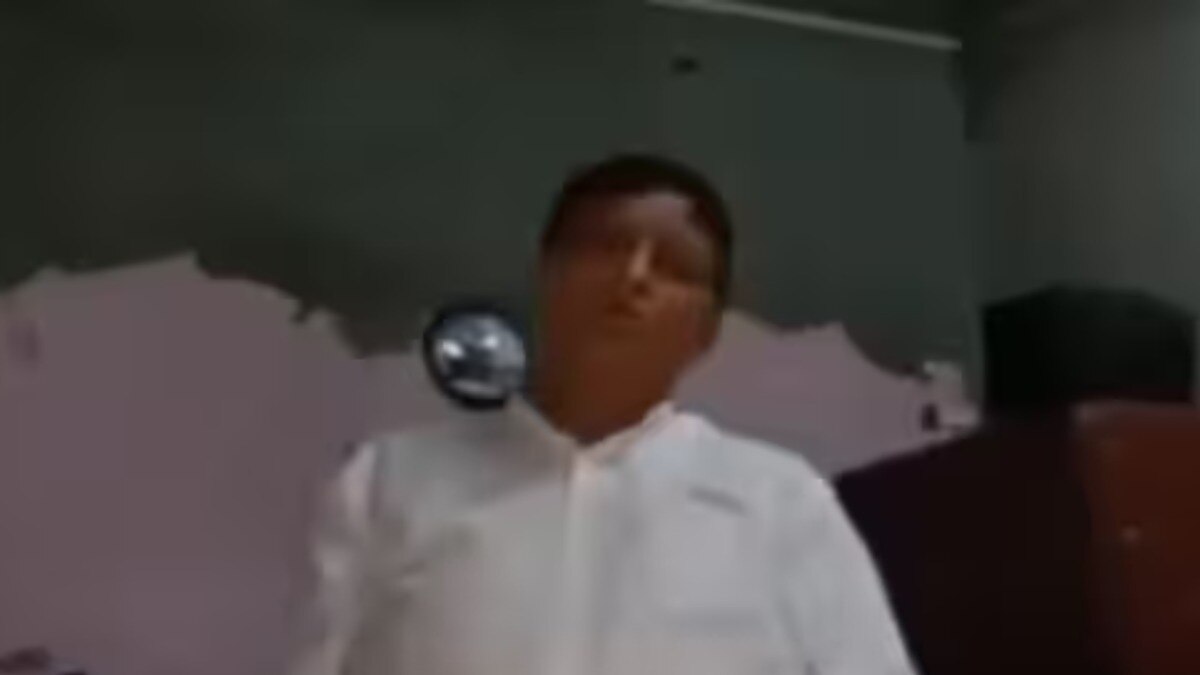 क्या कांग्रेस नेता यूनुस चौधरी ने वायरल वीडियो में महिला संग की अश्लील हरकत? पद से हटाए गए तो ये बोले Baghpat News