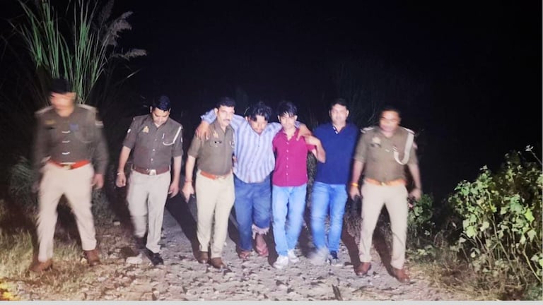 गौकशी के आरोपी आकाश, आलोक और गोपाल का एनकाउंटर, मेरठ में इन तीनों ने बेजुबान पर की थी ज्यादती Meerut News