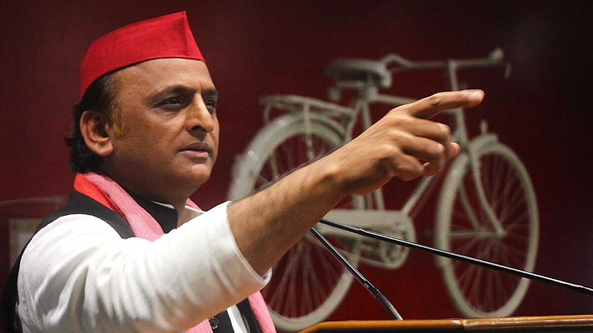 सपा प्रतिनिधिमंडल को रोके जाने से नाराज अखिलेश यादव अब खुद जाएंगे संभल, किया ये बड़ा ऐलान सपा का संभल दौरा स्थगित