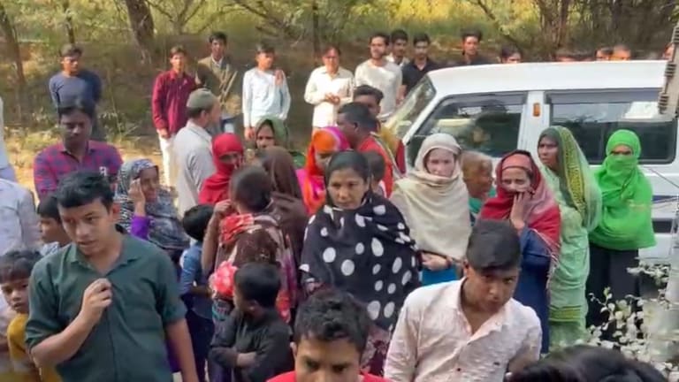 कानपुर में 3 साल से बंद पड़े मदरसे में मिला कंकाल मगर बोर्ड पर लिखी तारीख बनी रहस्य, क्या है मामला? Kanpur