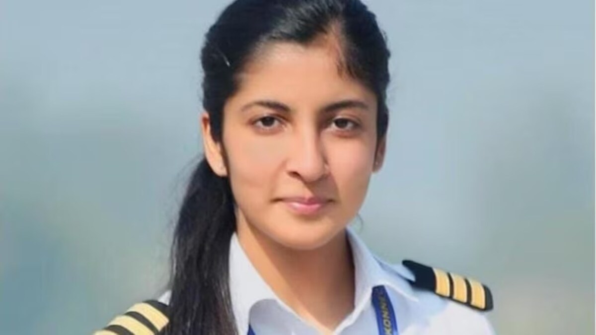 गोरखपुर की पायलट सृष्टि तुली की डेड बॉडी मिली तो बॉयफ्रेंड आदित्य के सिनिकल रवैये की पूरी कहानी आ गई सामने Picture of Srishti Tuli