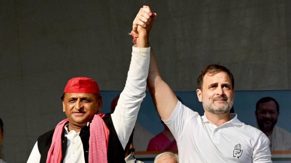 'वे क्या छिपाना चाहते हैं?'...राहुल गांधी को संभल न जाने देने पर अखिलेश ने दिया विस्फोटक बयान Akhilesh Yadav & Rahul Gandhi