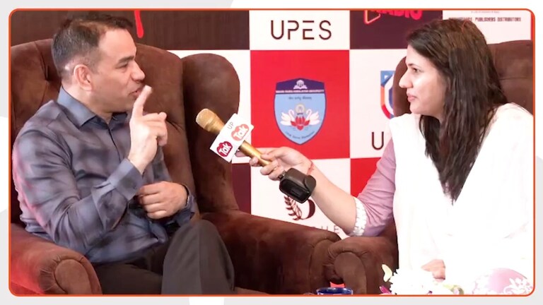 मैं गारंटी देता हूं मेरी बात मान ली तो UPSC में सलेक्शन हो जाएगा...IPS नवनीत सिकेरा ने बताए गजब के टिप्स Navneet Sikera