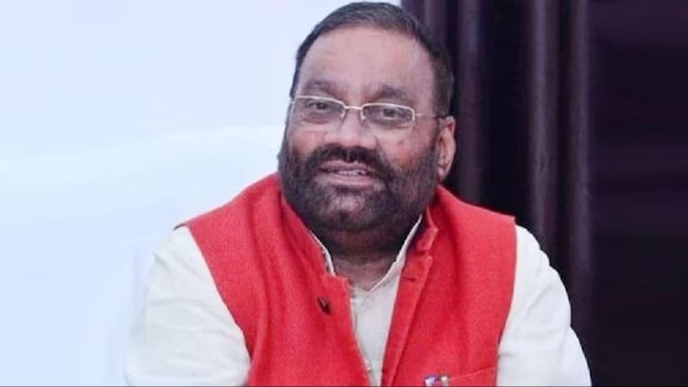 बसपा में जाने की अटकलों पर स्वामी प्रसाद मौर्य ने तोड़ी चुप्पी, बता दिया मायावती के साथ आएंगे या नहीं स्वामी प्रसाद मौर्य. (File)