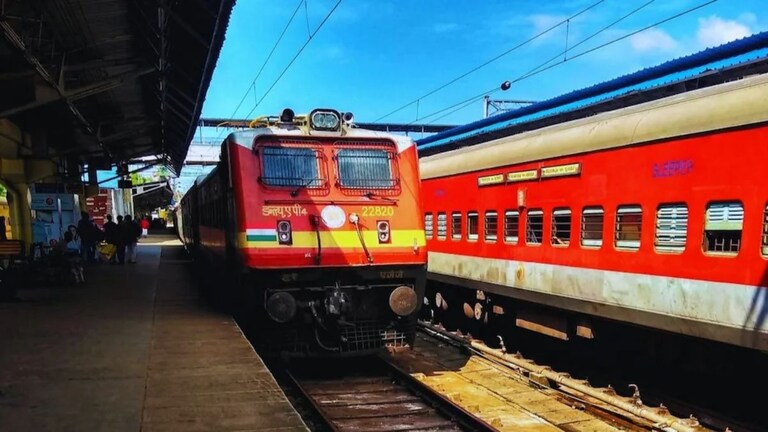 Kumbh Mela Special Trains List: पटना-गया से प्रयागराज के लिए चलेंगी महाकुंभ मेला स्पेशल ट्रेनें, किस दिन जाएगी कौनसी गाड़ी? देखें शेड्यूल Maha Kumbh 2025 News